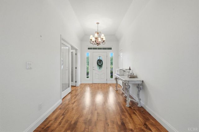 20118 Grangeville Boulevard, Lemoore, CA 93245