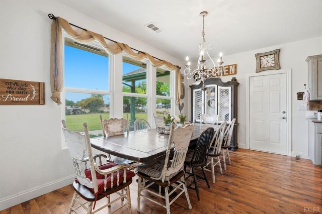 20118 Grangeville Boulevard, Lemoore, CA 93245