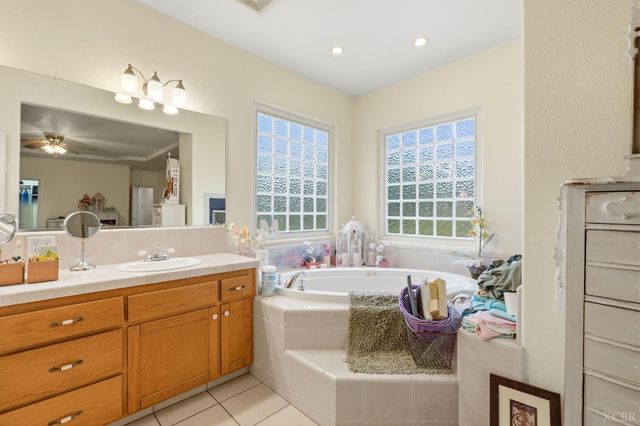 20118 Grangeville Boulevard, Lemoore, CA 93245