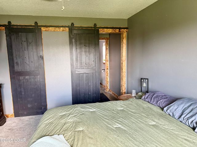 9815 County Lane 190, Carthage, MO 64836