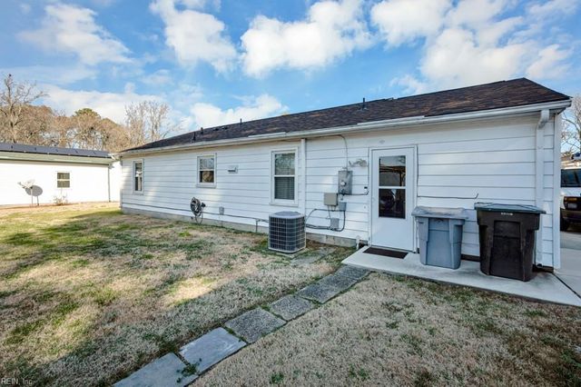 15 Big Bethel RD, Hampton, VA 23666