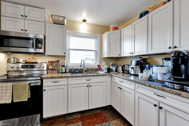 15 Big Bethel RD, Hampton, VA 23666