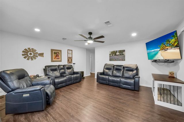9606 Needville Fairchilds Road, Fairchilds, TX 77461