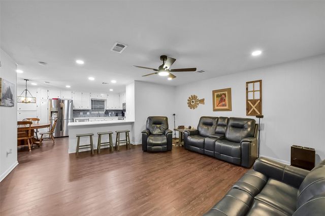 9606 Needville Fairchilds Road, Fairchilds, TX 77461