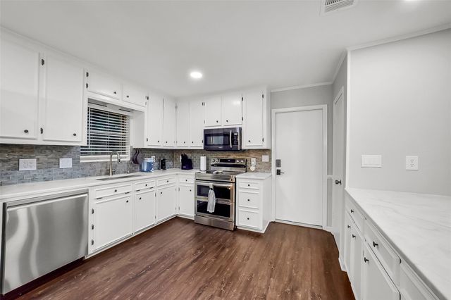 9606 Needville Fairchilds Road, Fairchilds, TX 77461