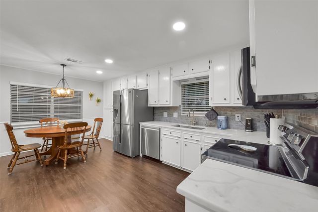 9606 Needville Fairchilds Road, Fairchilds, TX 77461