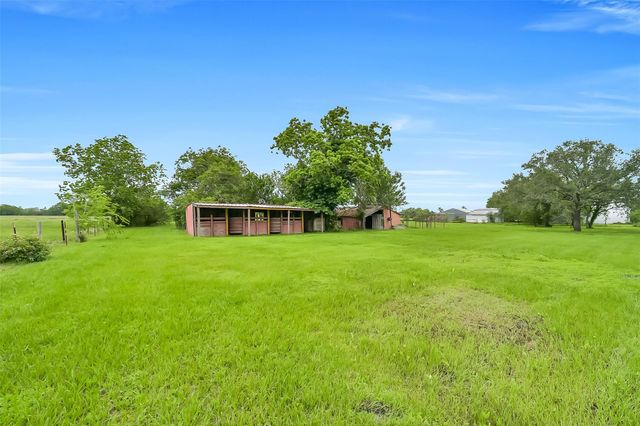 9606 Needville Fairchilds Road, Fairchilds, TX 77461