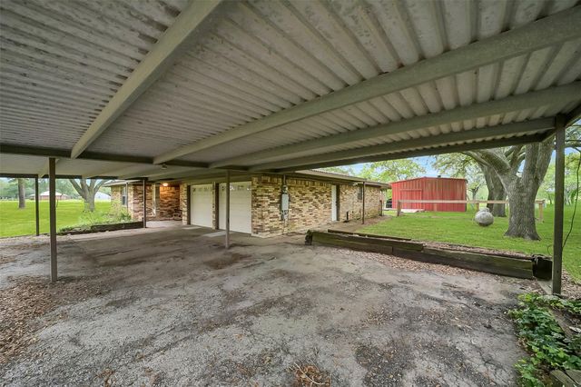 9606 Needville Fairchilds Road, Fairchilds, TX 77461