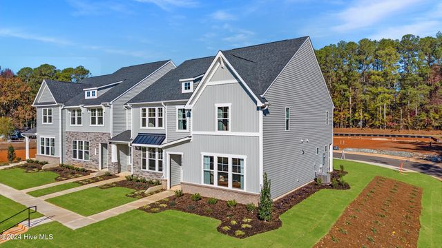 1433 Goldsboro Avenue, Sanford, NC 27330