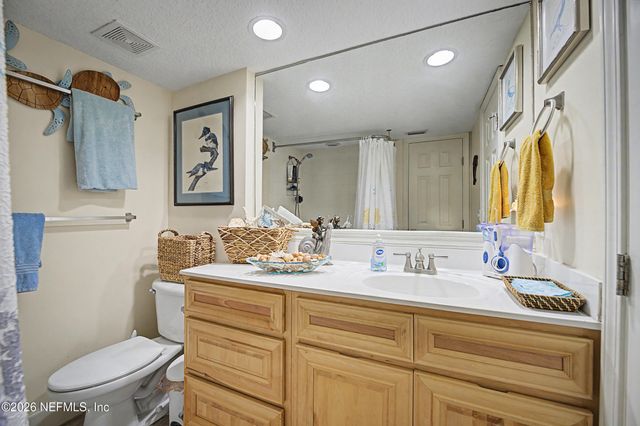 3434 BLANDING Boulevard 203, Jacksonville, FL 32210