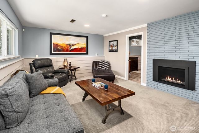 16623 Sylvester Road SW, Burien, WA 98166