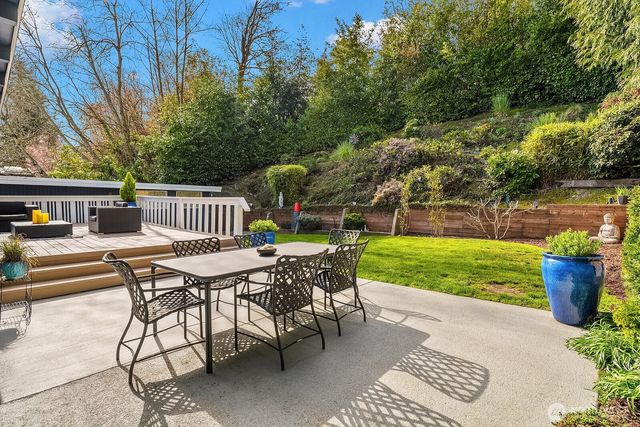 16623 Sylvester Road SW, Burien, WA 98166