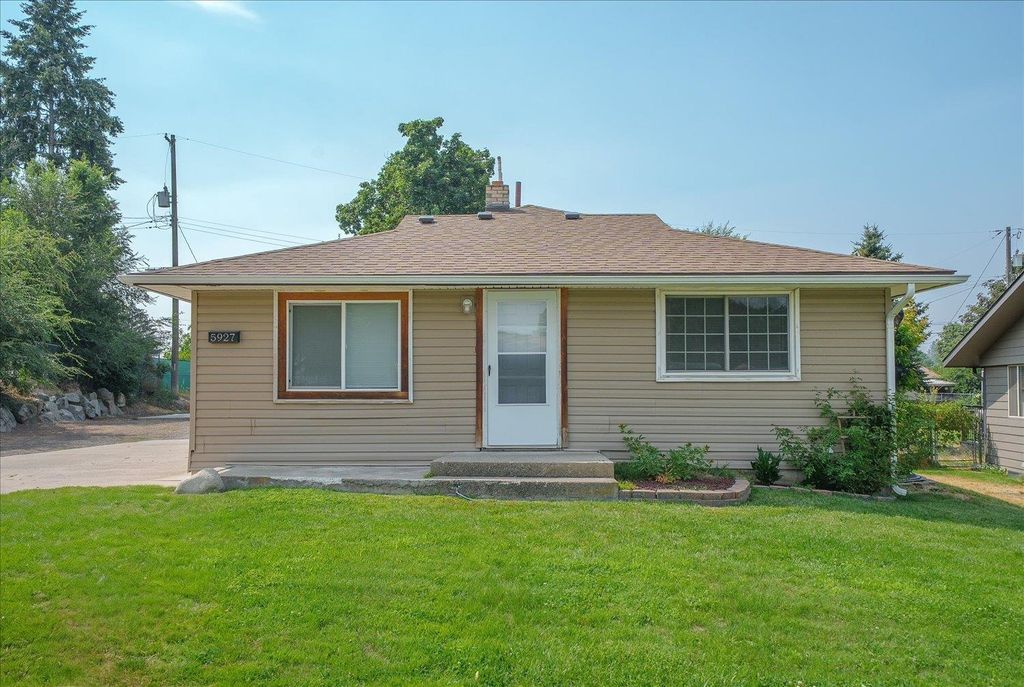 5927 N Cochran St, Spokane, WA 99205 photo 1