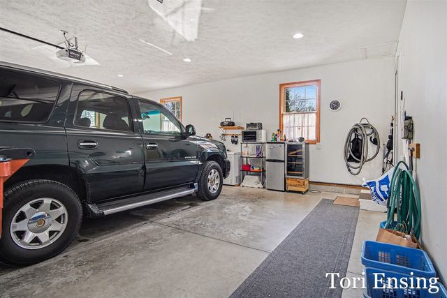 14011 NE Stacey Road, Greenville, MI 48838