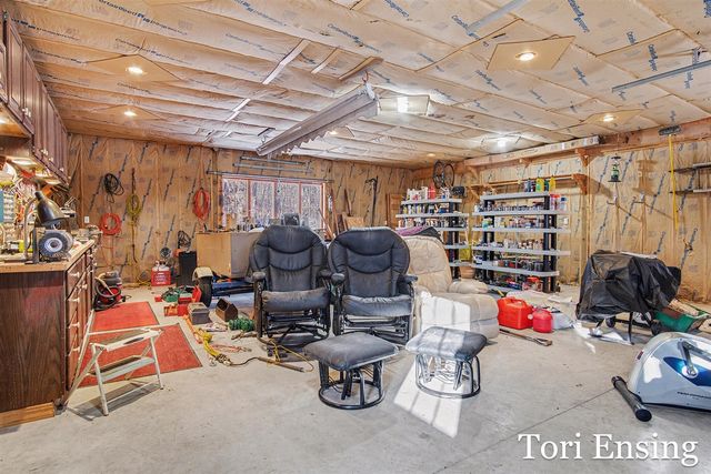 14011 NE Stacey Road, Greenville, MI 48838