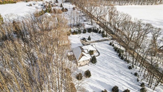 14011 NE Stacey Road, Greenville, MI 48838