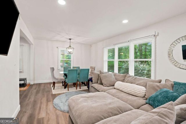 581 Meadowbrook Drive SE, Marietta, GA 30067