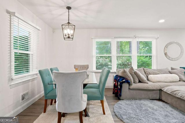 581 Meadowbrook Drive SE, Marietta, GA 30067