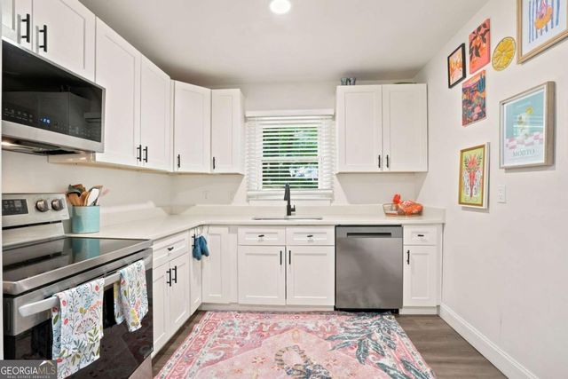 581 Meadowbrook Drive SE, Marietta, GA 30067