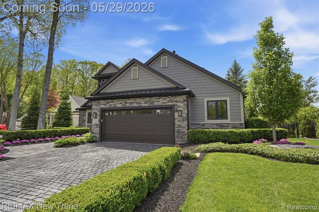 1890 Spruce Drive, Commerce Twp, MI 48390