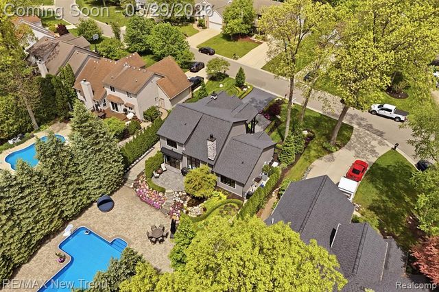 1890 Spruce Drive, Commerce Twp, MI 48390