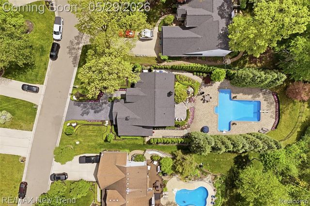 1890 Spruce Drive, Commerce Twp, MI 48390