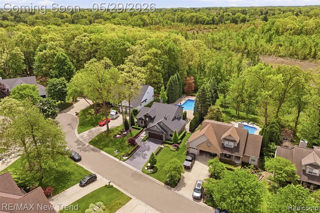 1890 Spruce Drive, Commerce Twp, MI 48390