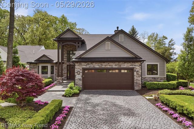 1890 Spruce Drive, Commerce Twp, MI 48390
