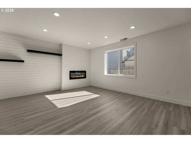 5909 Ne 56TH Cir, Vancouver, WA 98661