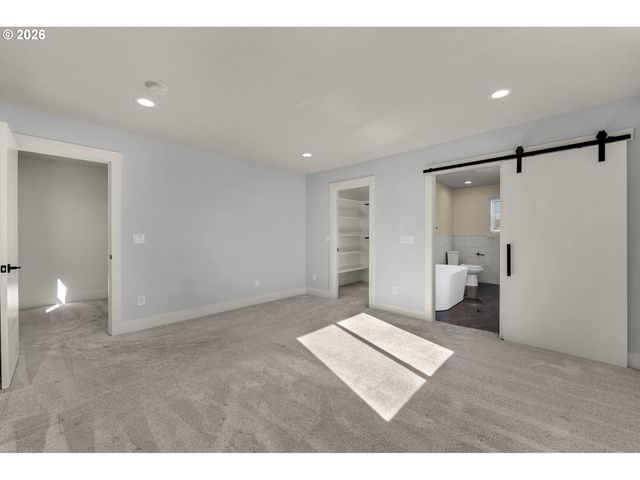 5909 Ne 56TH Cir, Vancouver, WA 98661