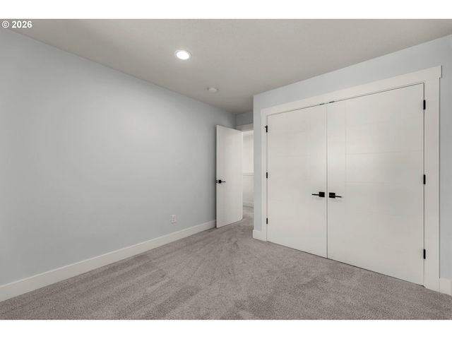 5909 Ne 56TH Cir, Vancouver, WA 98661