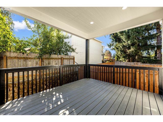 5909 Ne 56TH Cir, Vancouver, WA 98661