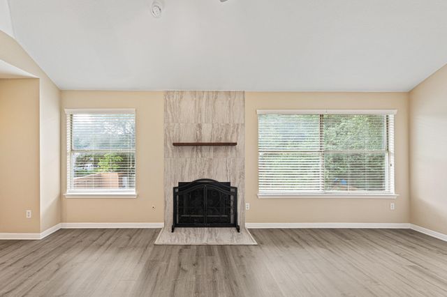 306 Bryce Canyon DR, Cedar Park, TX 78613