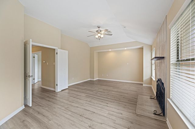 306 Bryce Canyon DR, Cedar Park, TX 78613