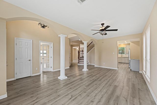 306 Bryce Canyon DR, Cedar Park, TX 78613