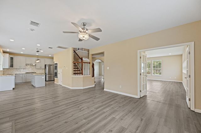 306 Bryce Canyon DR, Cedar Park, TX 78613