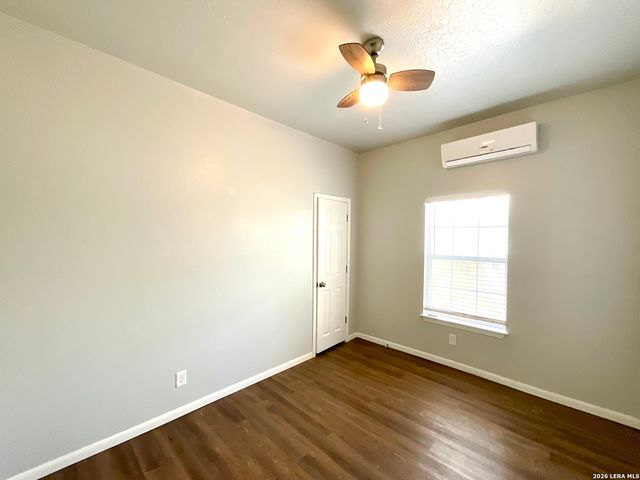 710 Virginia Blvd, San Antonio, TX 78203