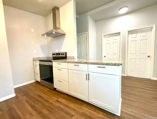 710 Virginia Blvd, San Antonio, TX 78203