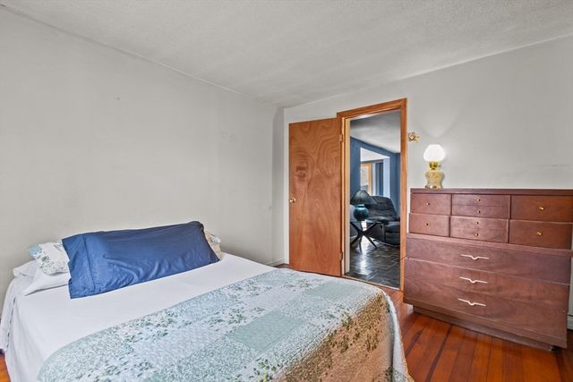 32 Morris St, Seekonk, MA 02771