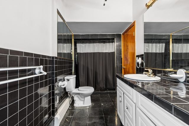 32 Morris St, Seekonk, MA 02771