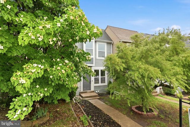 15387 GATEHOUSE TER, Woodbridge, VA 22191