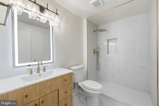15387 GATEHOUSE TER, Woodbridge, VA 22191