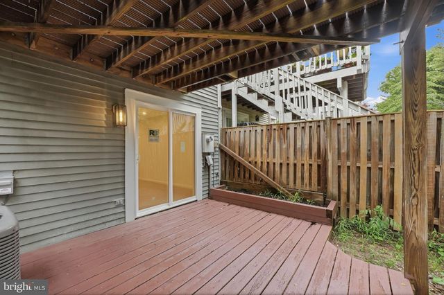 15387 GATEHOUSE TER, Woodbridge, VA 22191