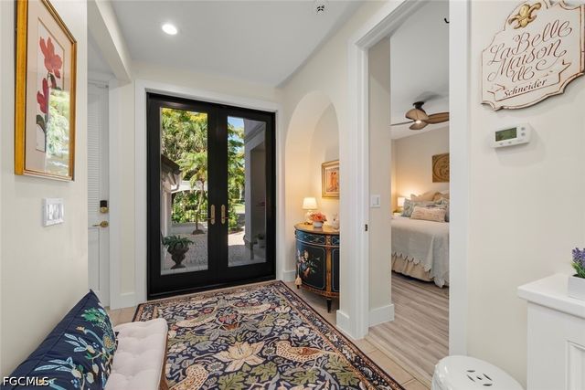 2548 Wulfert RD, Sanibel, FL 33957