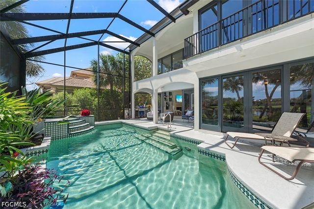 2548 Wulfert RD, Sanibel, FL 33957