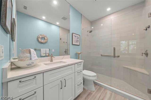 2548 Wulfert RD, Sanibel, FL 33957