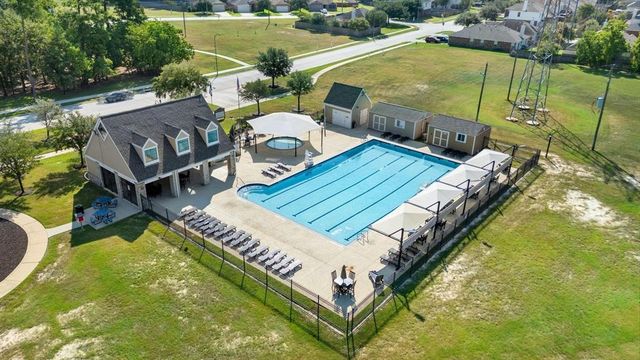 9719 Elizabeths Glen Lane, Tomball, TX 77375