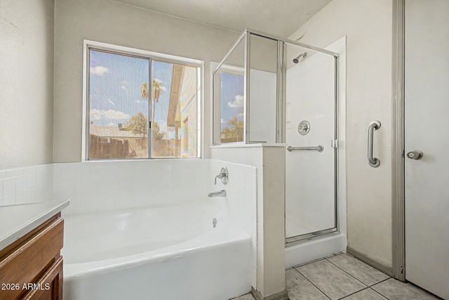 818 W ORAIBI Drive, Phoenix, AZ 85027