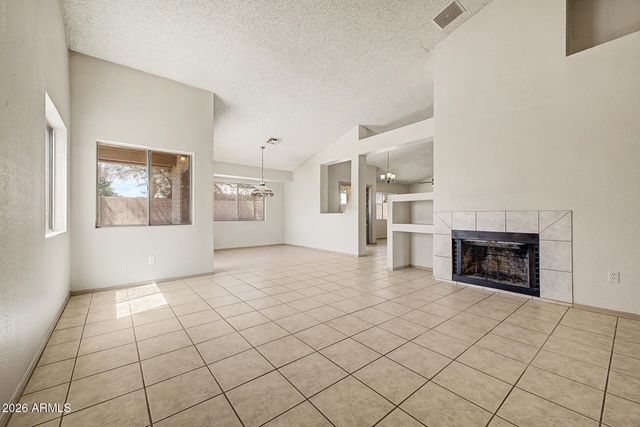818 W ORAIBI Drive, Phoenix, AZ 85027