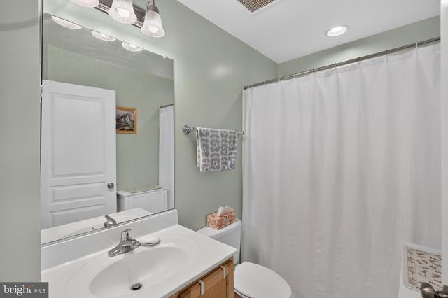 1581 RENATE DR, Woodbridge, VA 22192